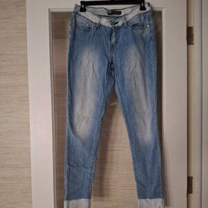 LEVI LIGHT WASHED TWO-TONED JEANS